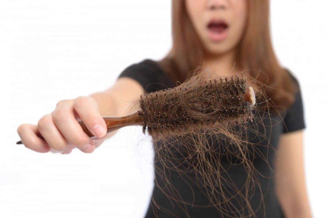на что влияют волосы у женщины