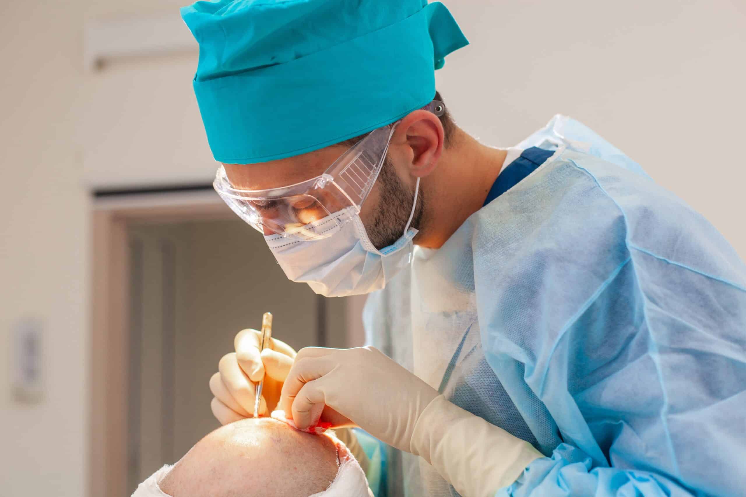 During a hair transplant procedure, it is quite rare to experience pain