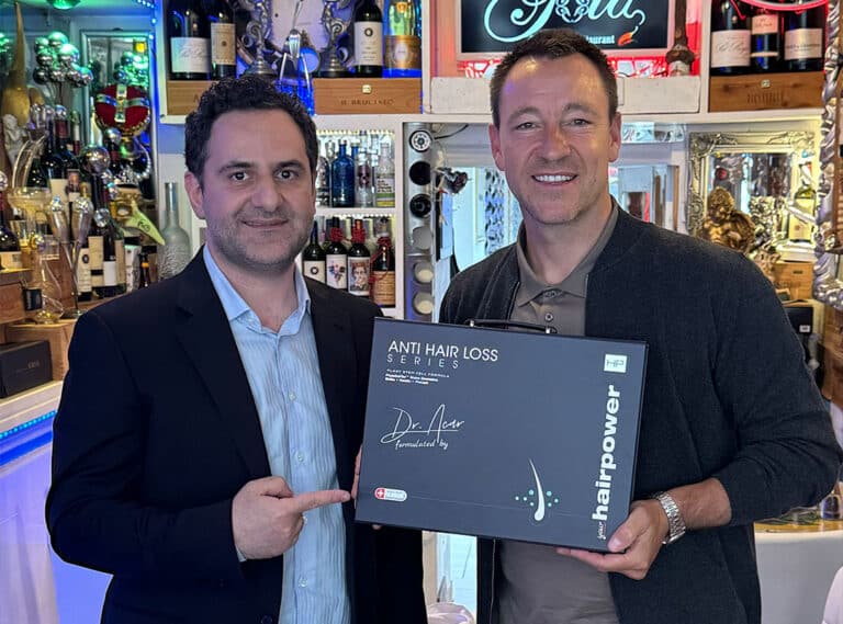 Dr. Levent Acar e John Terry
