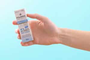 Foto di una confezione di Minoxidil