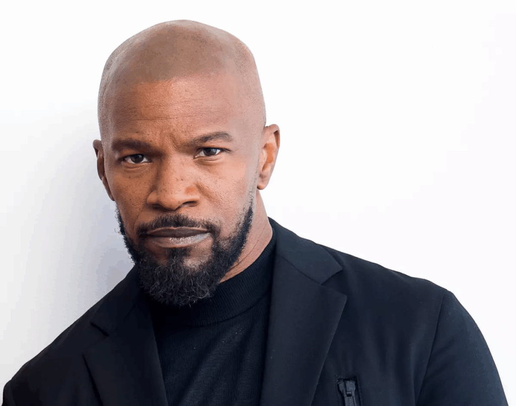 Picture of Jamie Foxx without hair