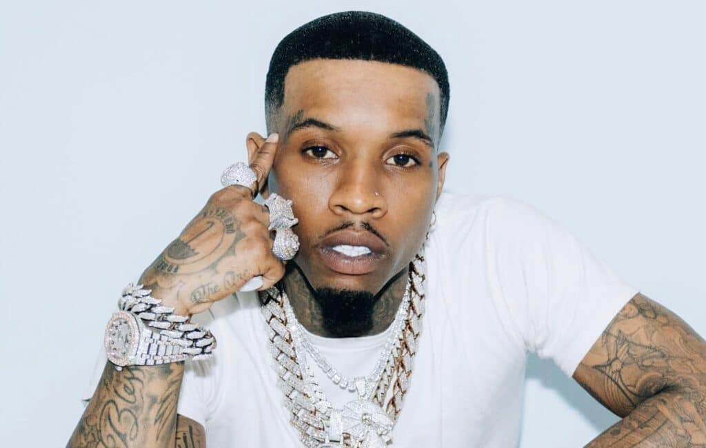 Picture of Tory Lanez in a white background